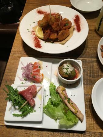 Pizzeria & Bar Logic